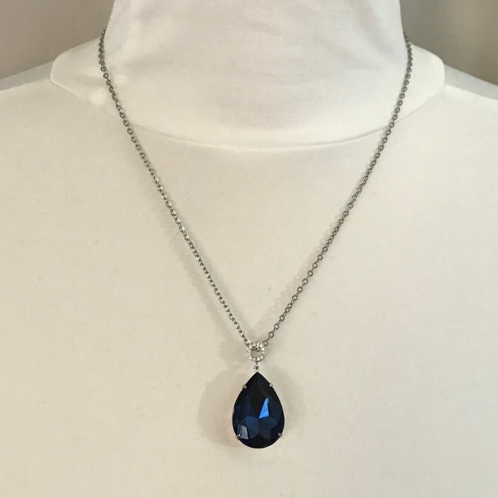 Peaky Blinders Grace Shelby Teardrop Sapphire Necklace, Handmade Replica - Picture 6 of 15
